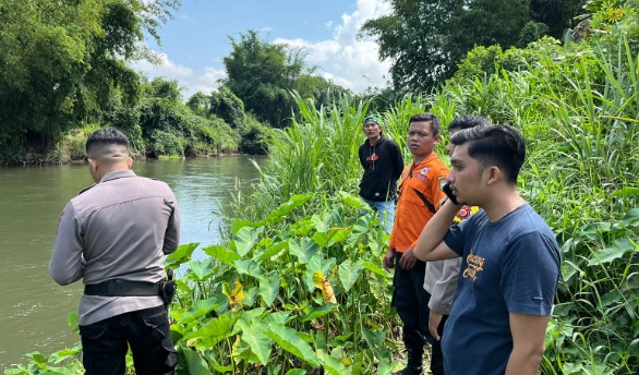 Diduga Hanyut, Pencarian Warga Padang Lekat di Sungai Musi Masih Berlanjut