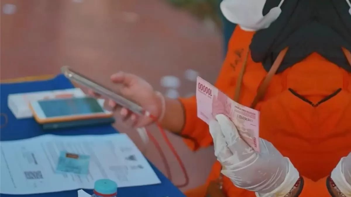 Kabar Baik Jelang Tahun Baru 2026, Pencairan Bansos Ditenggat Hingga 31 Desember Ini