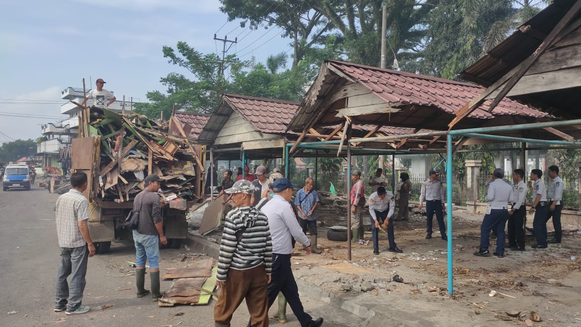 Dishub Tetap Fungsikan Terminal Sebagai Tempat Pemberhentian Penumpang dan Bongkar Muat