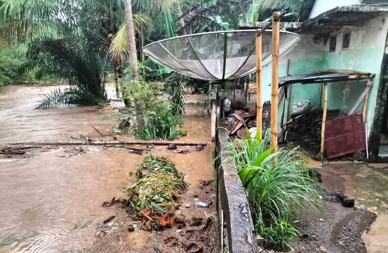 Banjir di Pagar Agung Rendam 80 Unit Rumah