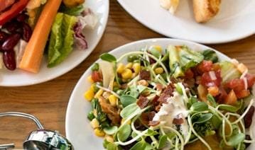 Menerapkan Pola Hidup Sehat Saat Puasa, Ini Tips Kesehatan dan Nutrisi yang Tepat