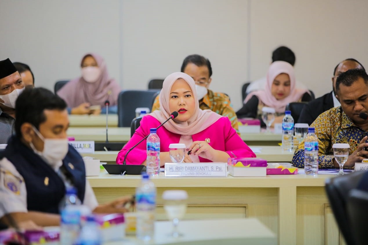 Senator Riri Gagas 3 Program Penting untuk Majukan Bengkulu