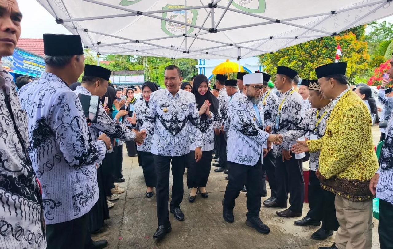 HGN 2025, Gubernur Bengkulu Helmi Hasan Beri Hadiah Rp1,1 Miliar Untuk PGRI