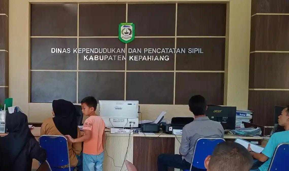 Ribuan Warga Belum Rekam e-KTP, Dukcapil Pastikan Tak Ada Hambatan Perekaman!