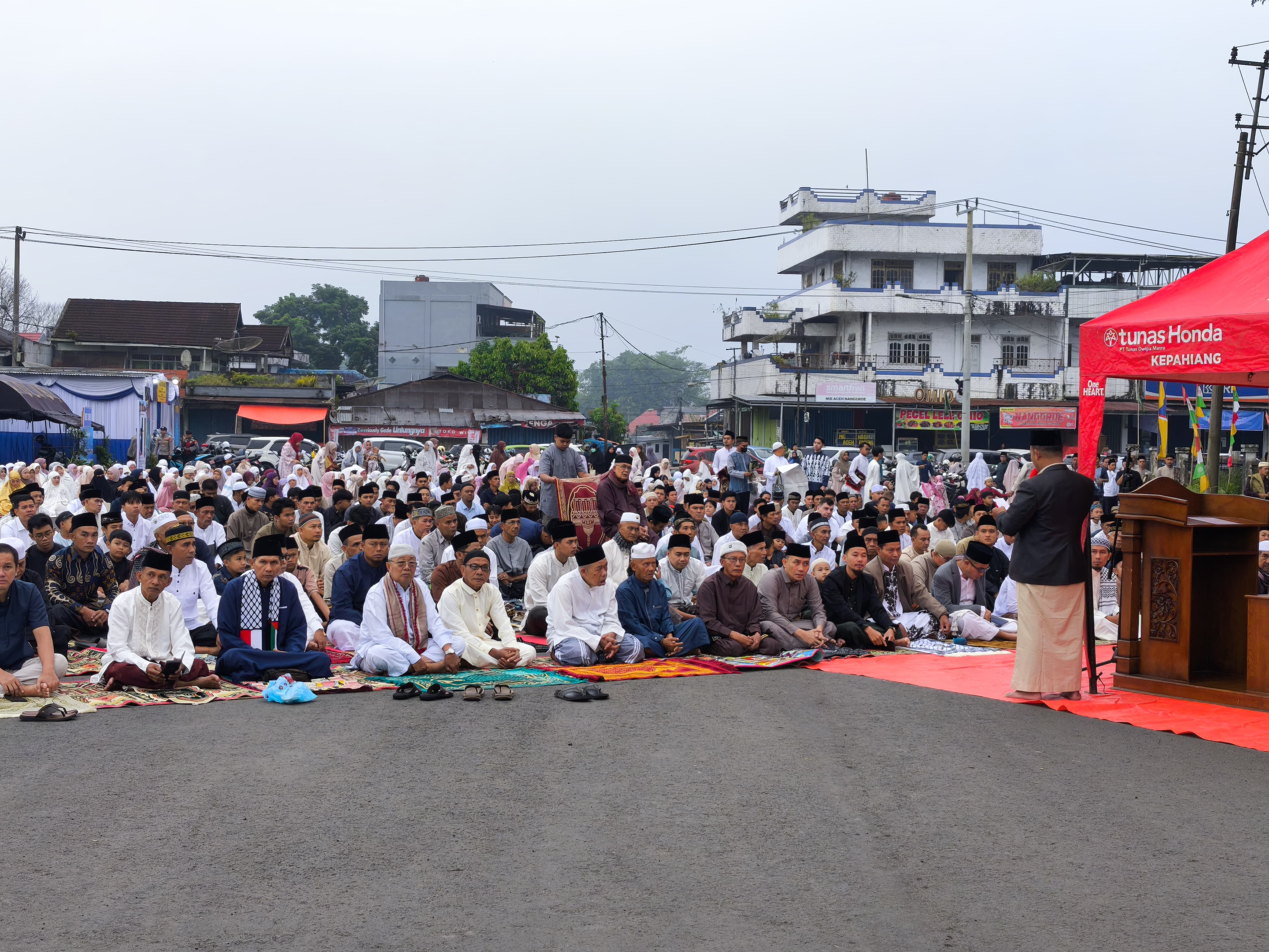 Di Terminal Kepahiang, Wabup Shalat Id Bersama PD Muhammadiyah 