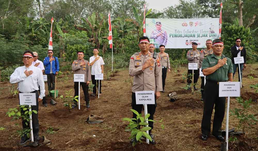 Ditarget 1.000 Batang, Pemkab dan Polres Kepahiang Sinergi Laksanakan Program Penanaman Pohon Serentak