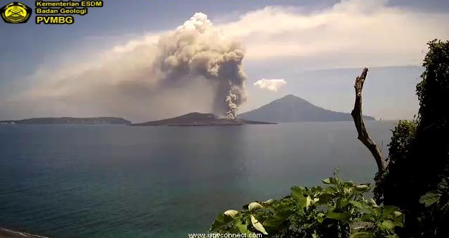 WASPADA Gunung Anak Krakatau Kembali Erupsi!
