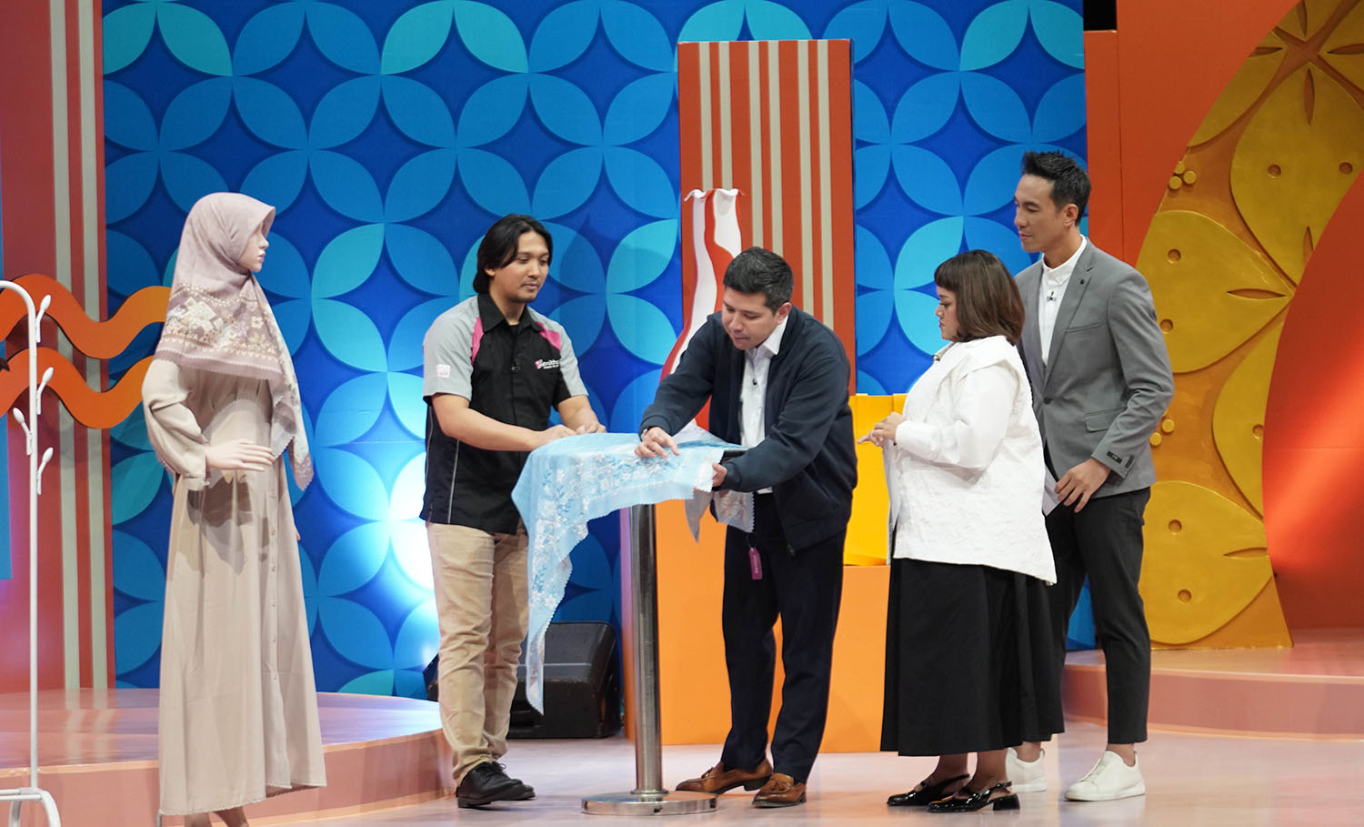 Ketegangan Memuncak! 3 Peserta Terancam Tereliminasi di Akhir Episode Kedua Shopee Jagoan UMKM Naik Kelas