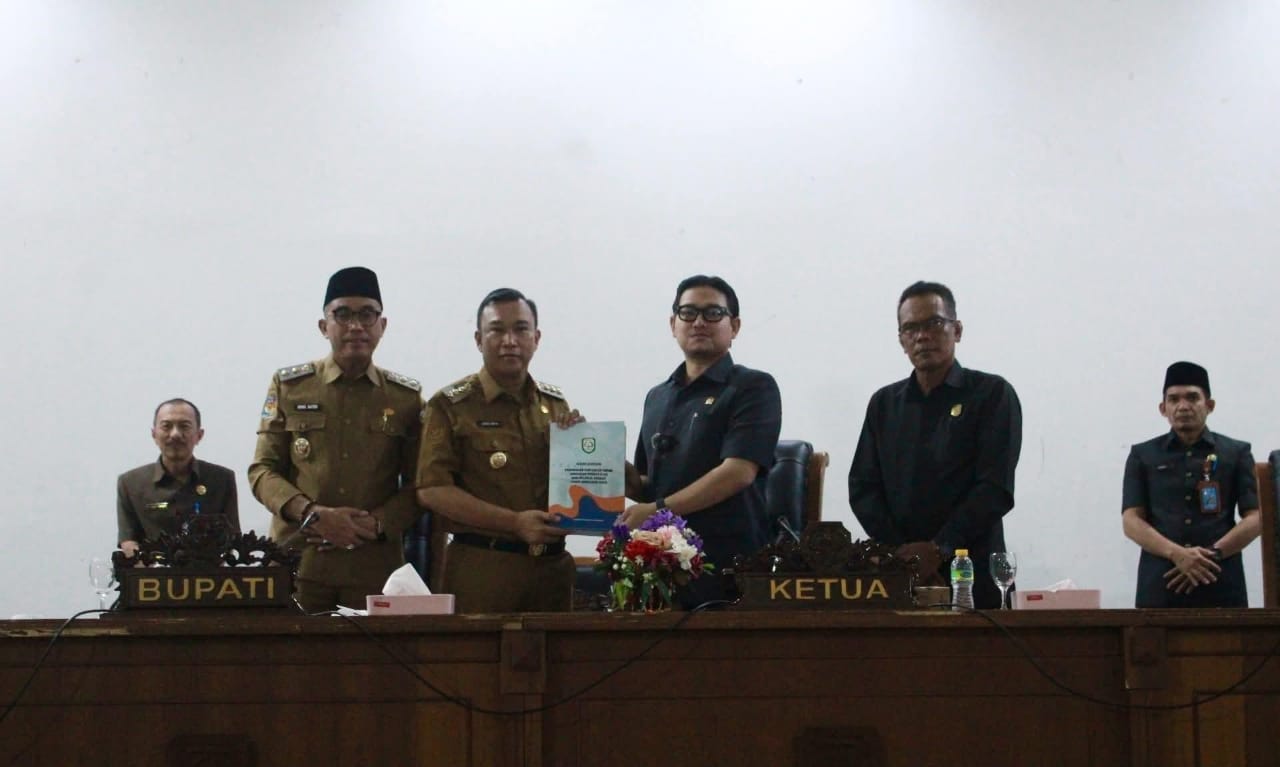 Jawab Pandangan Fraksi, Pemkab Kepahiang Komitmen Benahi Birokrasi Hingga Infrastruktur 