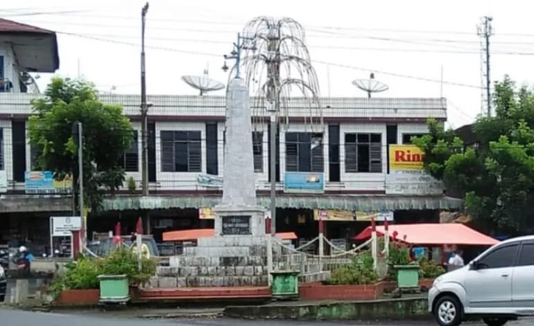 Perluas Pusat Kota, Tugu Santoso Bakal Dipindahkan ke Simpang 4 Ring Road