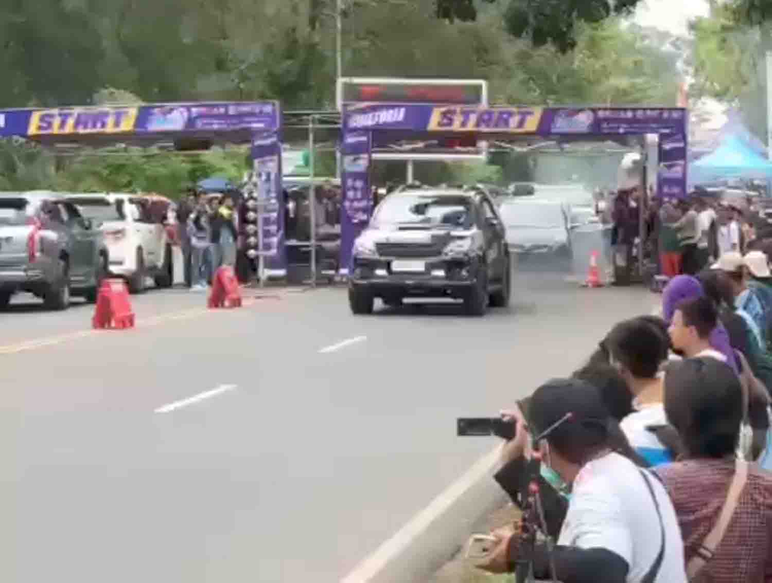 Drag Bike Race, Media Pencita Balap Pacu Adrenalin