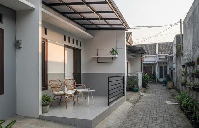 5 Model Teras Rumah di Gang Sempit Agar Terlihat Luas dan Modern