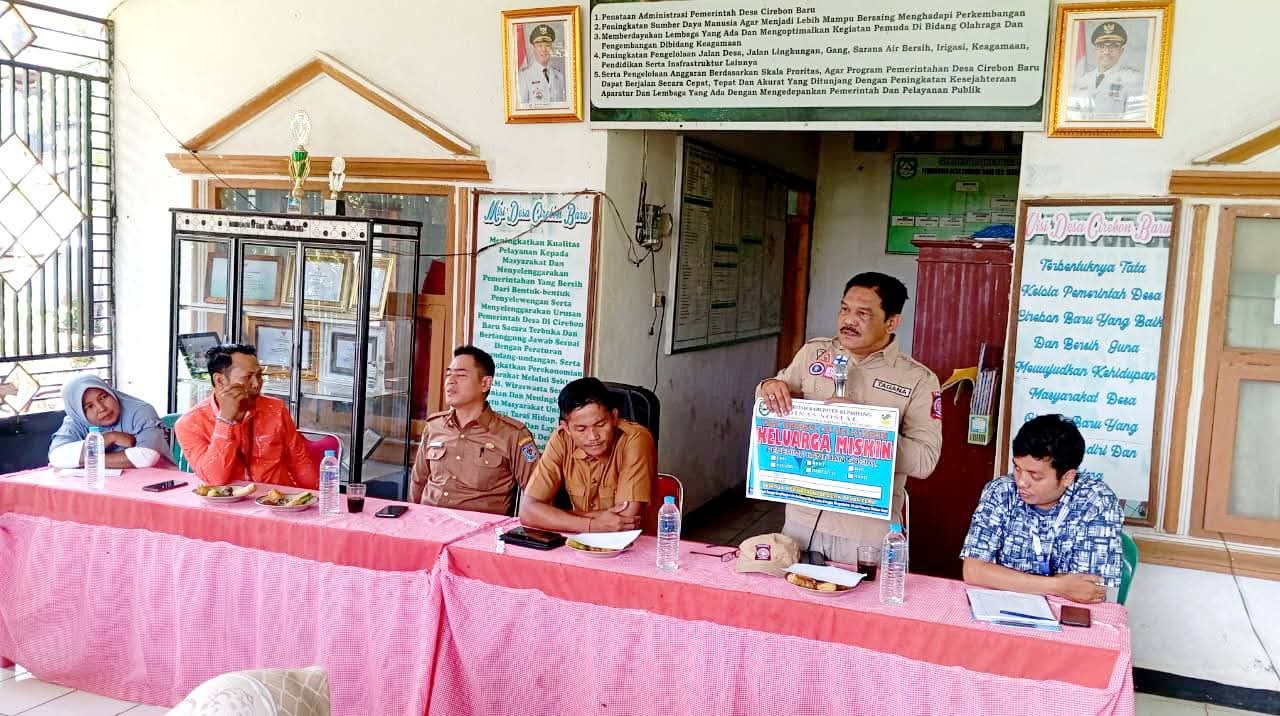 Stiker 'Miskin' Penerima Bansos Akan Diganti Plang Seng, Dianggarkan DD oleh Pemdes?