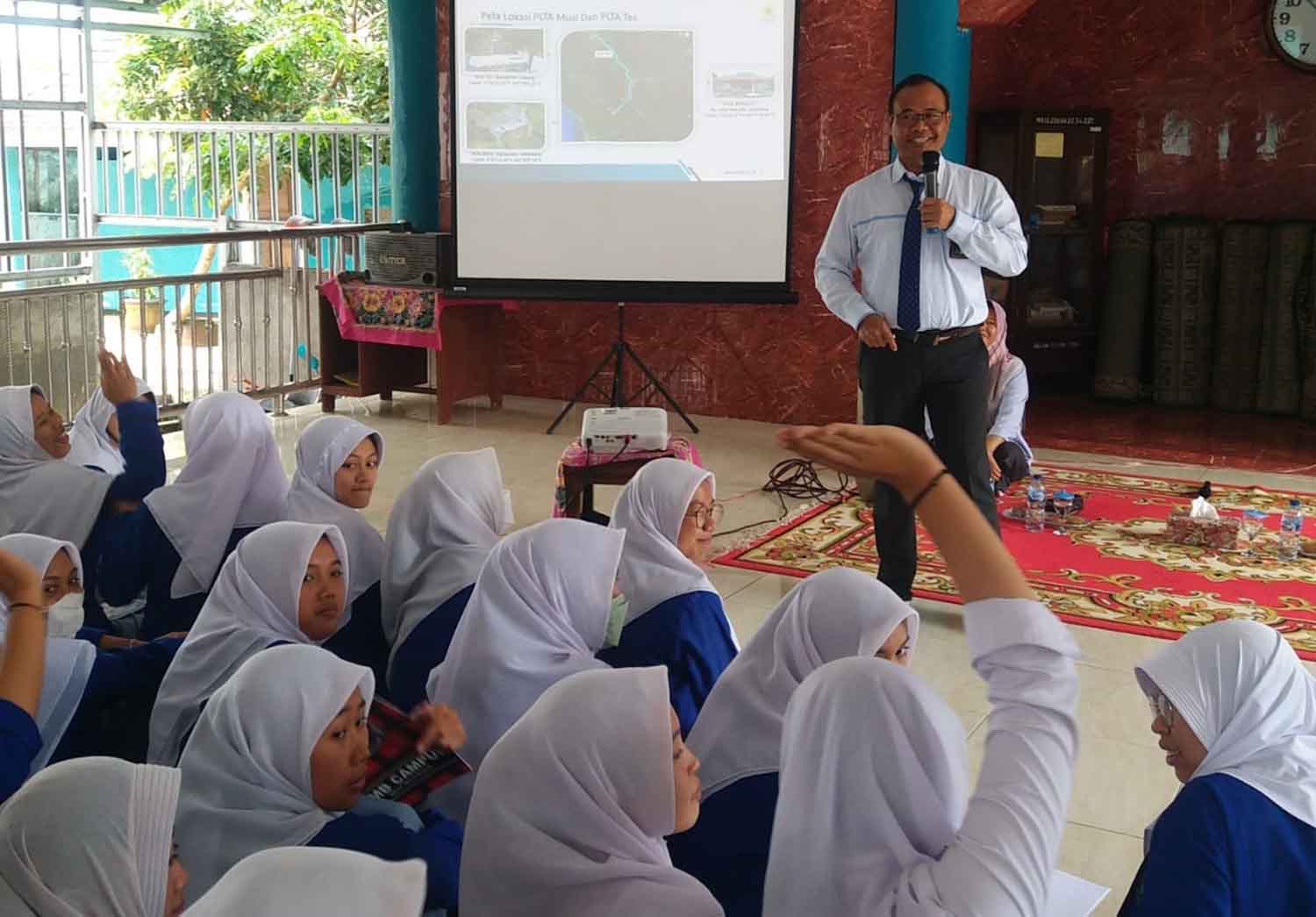 Edukasi Tentang Operasional PLTA dan Proses Bisnis Kelistrikan PLN UPDK Bengkulu Pada Pelajar SMAN 1 Kepahiang