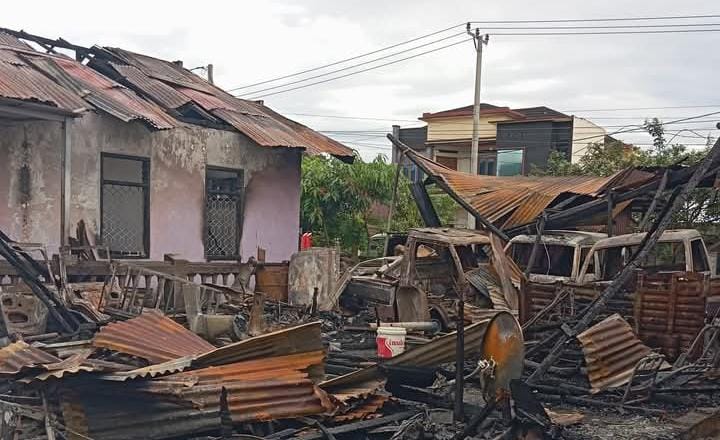 Kerugian Tembus Setengah Miliar, Ini Penyebab Mobil dan 3 Unit Rumah Warga Kepahiang Hingga Ludes Kebakaran