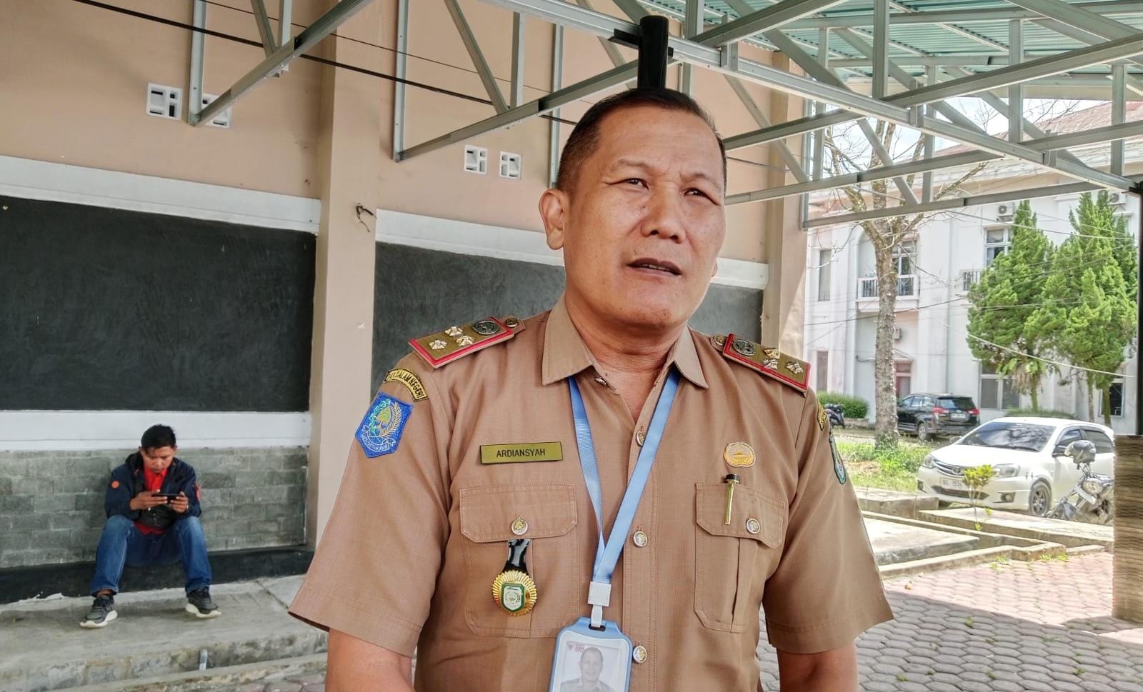 Terima Pasokan 2000 Keping, Dukcapil Kepahiang Pastikan Stok Blanko KTP Aman