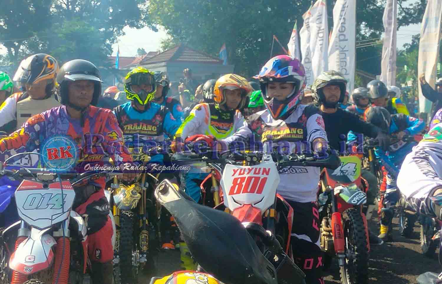 Bak Mutiara di Dalam Lumpur, Rider Cantik Asal Kesambe Baru Ramaikan Event Trail HUT Rejang Lebong