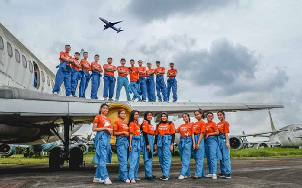 7 Sekolah Penerbangan Indonesia Terbuka Untuk Lulusan SMA dan SMK