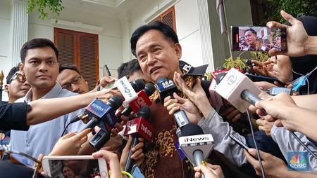 Prabowo Susun Kabinet, Yusril Ihza Mahendra Bakal Kembali Jadi Menteri!