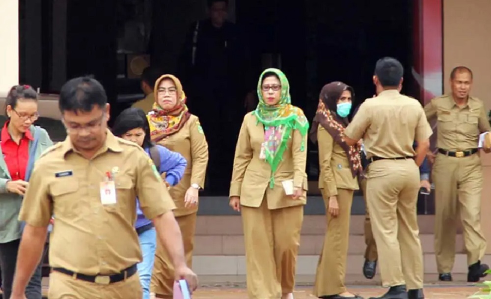 Pemerintah Terbitkan Aturan Baru Terkait Pakaian Pegawai Wanita
