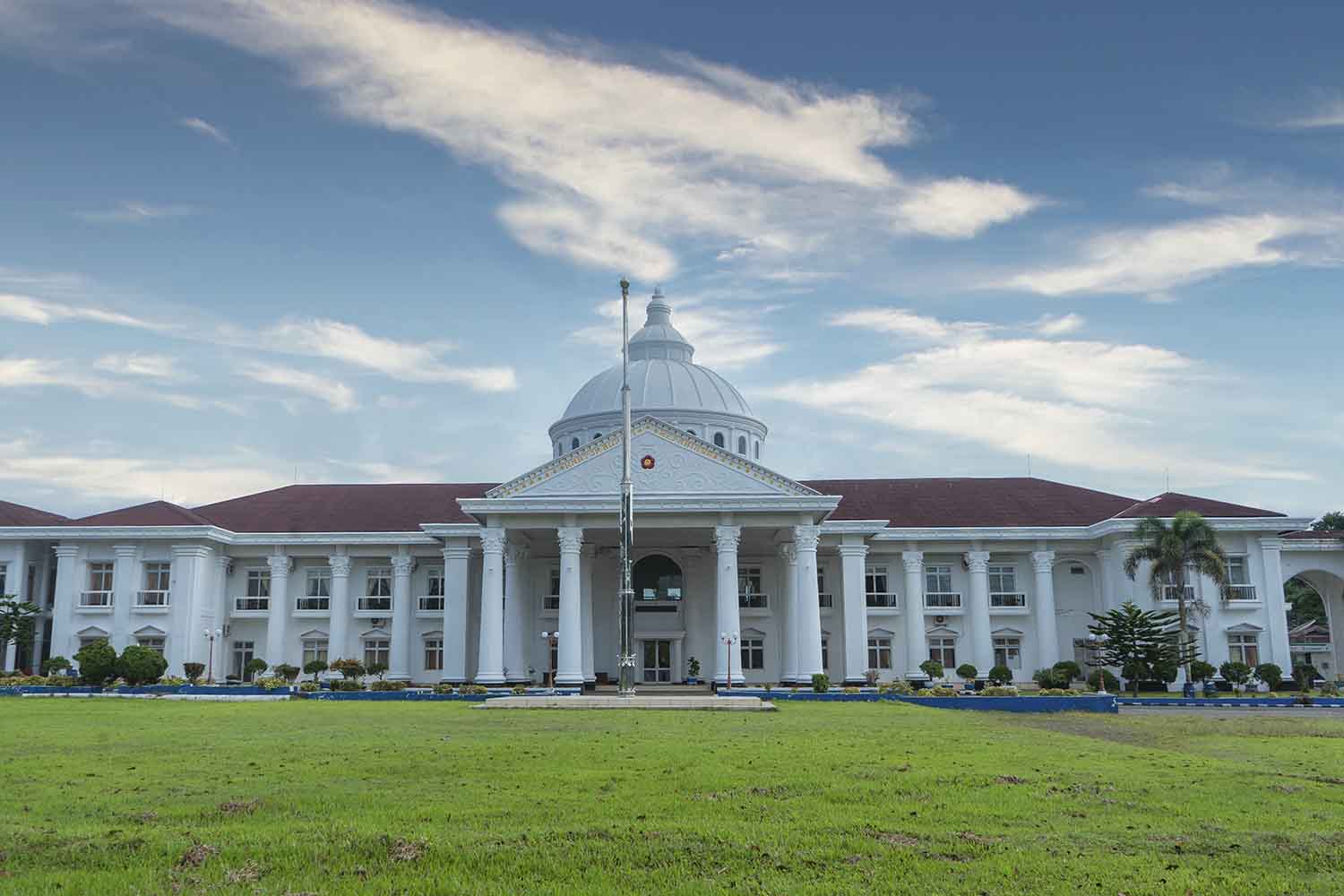 Siapkan Ruang Baca di Kantor Bupati