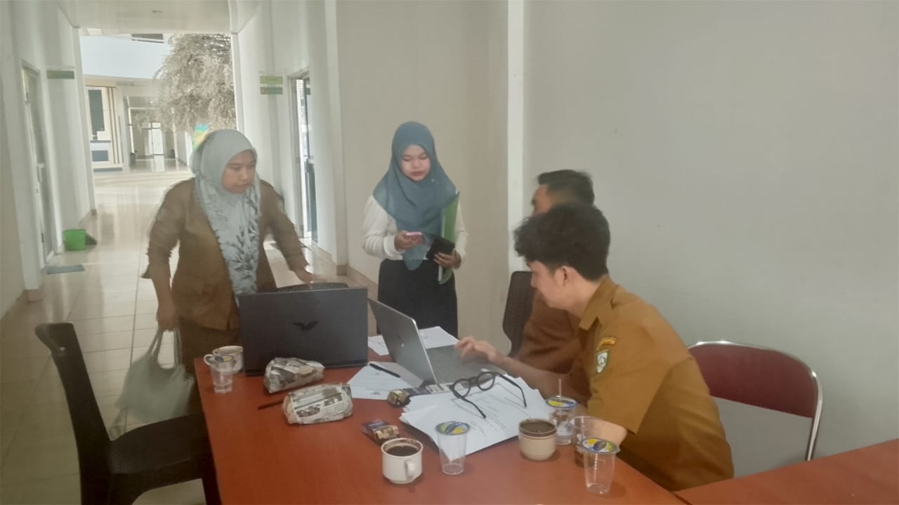 Belasan Tahun Mengabdi Tak Masuk Database BKN, Honorer Ini Berjuang Diangkat PPPK Paruh Waktu!