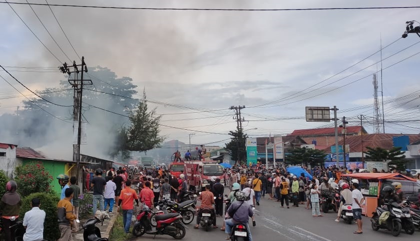 Membumihanguskan 6 Warung, Pedagang Korban Kebakaran Hebat di Pasar Kepahiang Merugi Ratusan Juta Rupiah