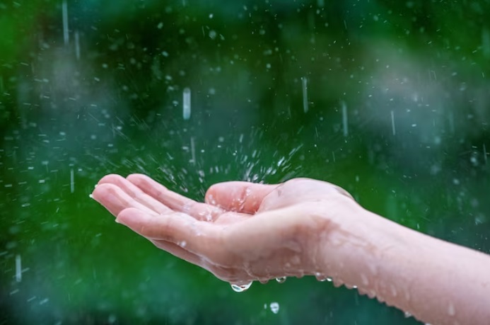 10 Tips dan Trik Agar Terhindar dari Sakit Saat Musim Hujan Tiba