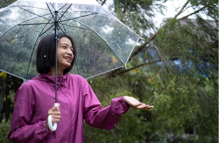 Kok Bisa Musim Hujan Membuat Badan Lemas, Ketahuilah Ini Penyebanya!