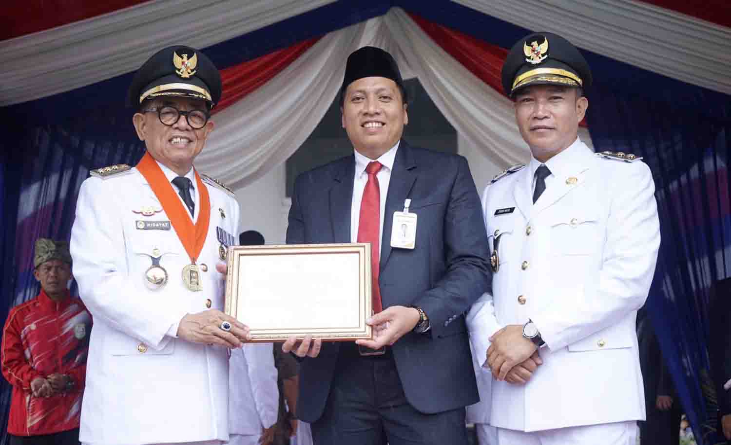 Bank Bengkulu Raih Penghargaan HUT Kabupaten Kepahiang Ke-19 Tahun 2023
