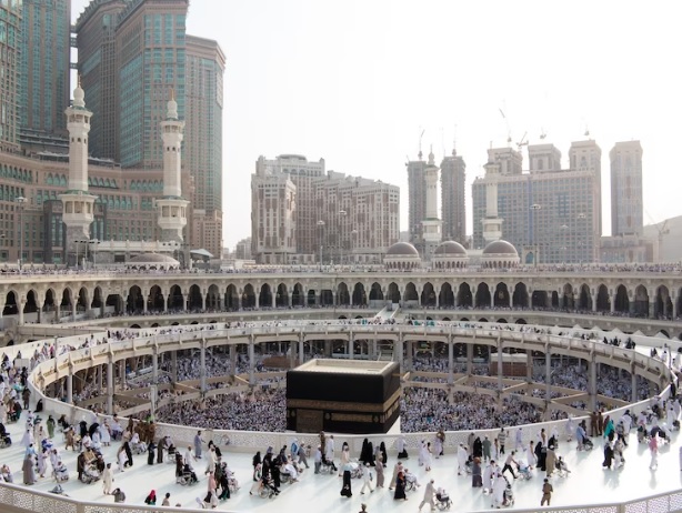 Tips Bijak Memilih Jasa Travel Umrah Agar Tidak Tertipu