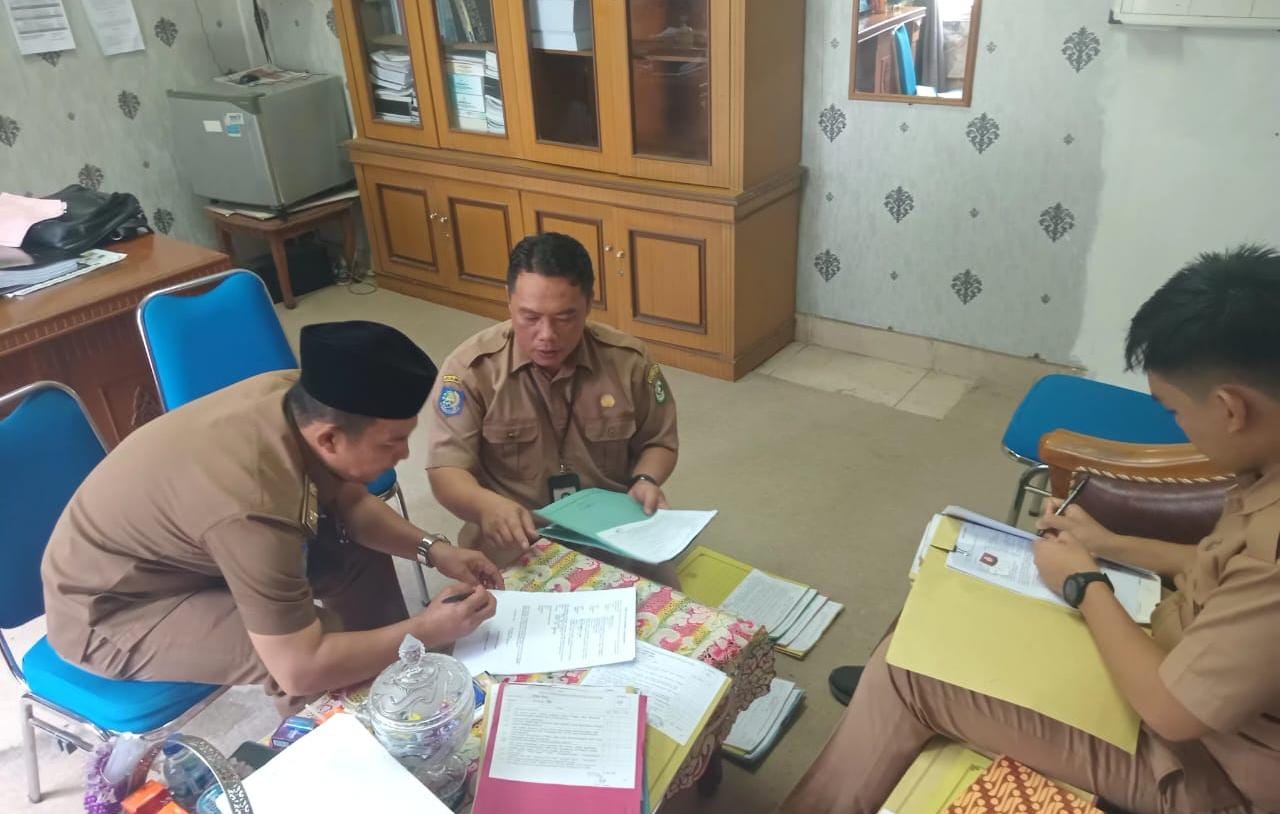 Verifikasi Berkas Tenaga Honorer Calon PPPK, BKDPSDM Kepahiang Turun dan Langsung Datangi OPD