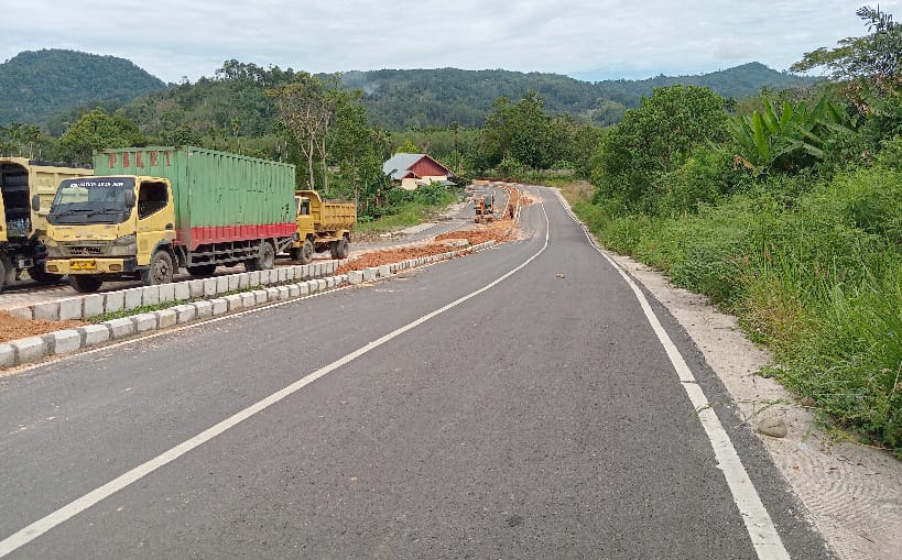 Belum Selesai, Jalan Ring Road Sudah Dilalui Banyak Kendaraan