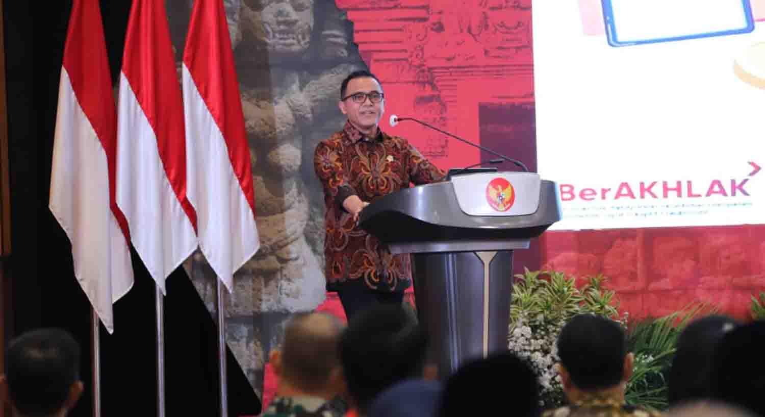 Diskusi Bersama Presiden Jokowi Terkait Penghapusan Tenaga Honorer, MenPANRB: Menguntungkan Tenaga Honorer!
