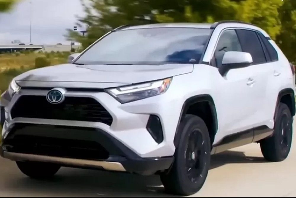 Toyota Rush 2024 Sudah Hadir, Irit Suguhkan Penampilan Elegan yang Dilengkapi Fitur Canggih