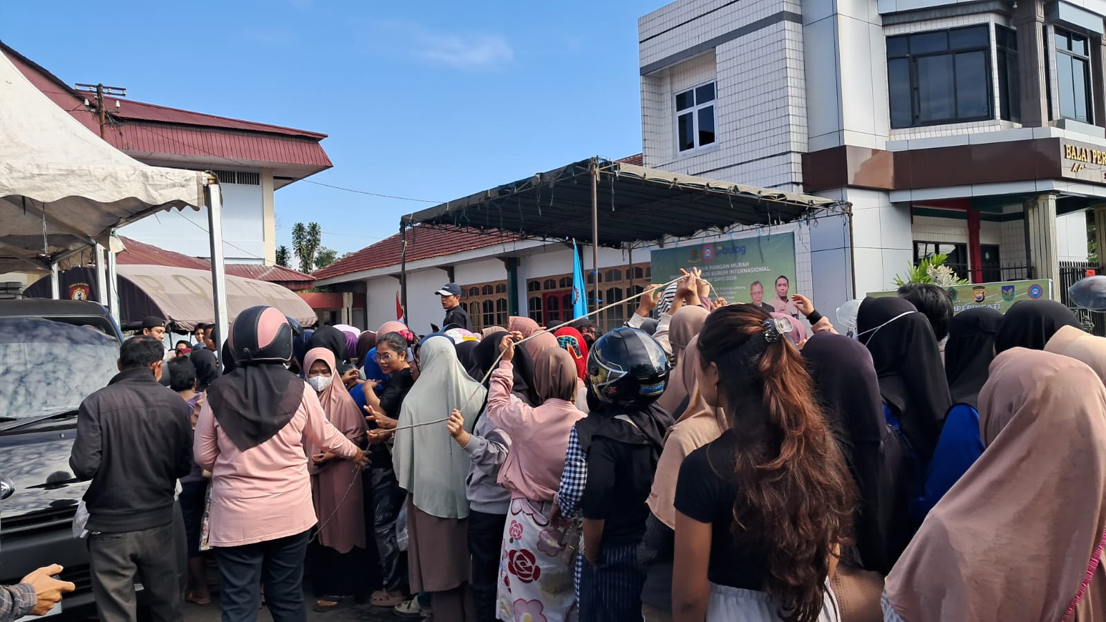 Meriahkan May Day 2026, Pasar Murah di Rejang Lebong Diserbu Warga 