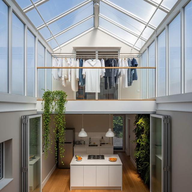 3 Model Atap Dapur Transparan Sekaligus untuk Jemuran