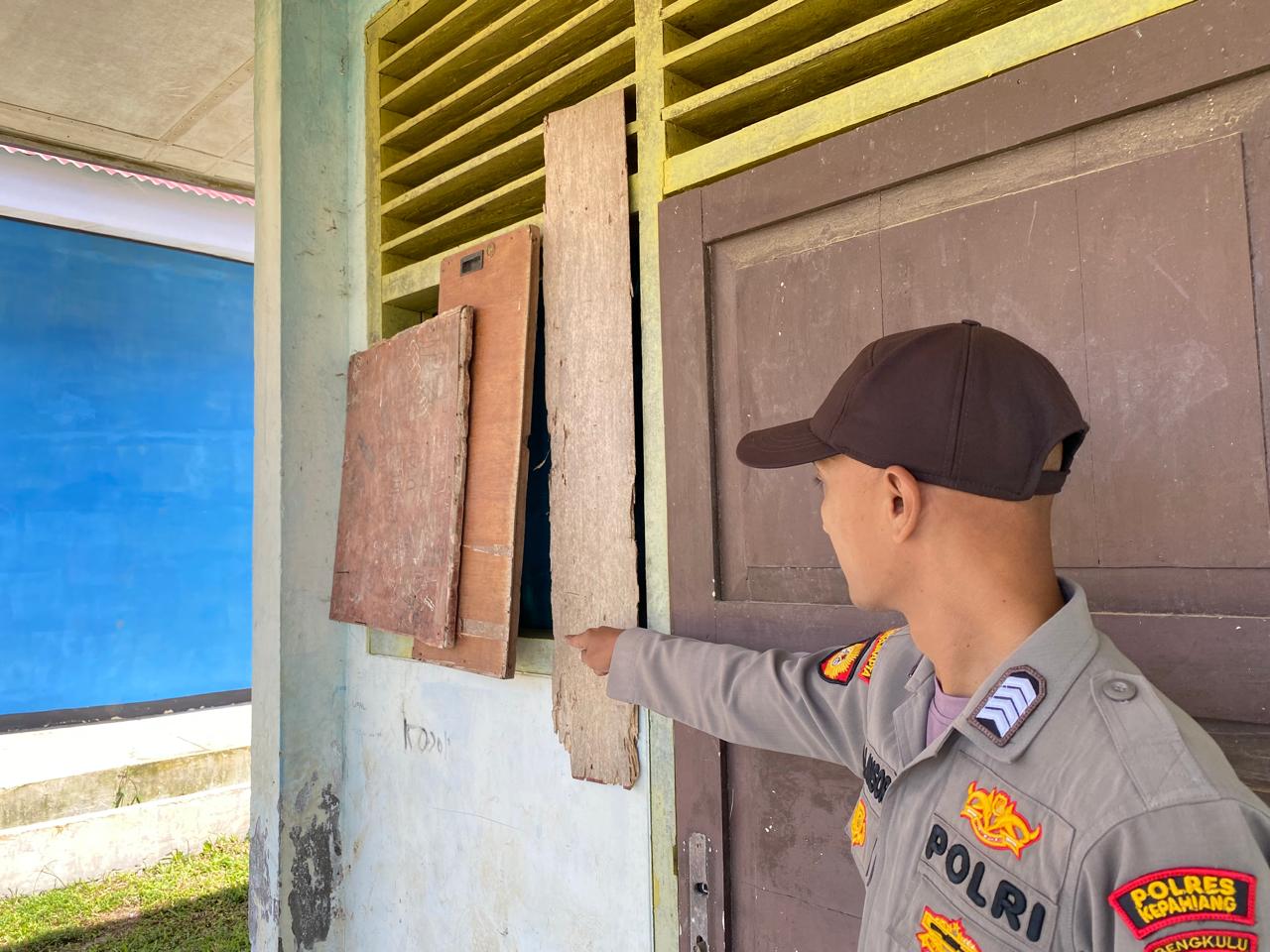 Polisi Selidiki Sasaran Pasar Pencurian Mikroskop di SMPN 3 Tebat Karai!