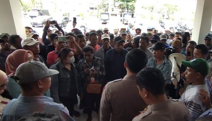 Peristiwa Wanita Dibakar Hidup-hidup, Pelaku Utama Berhasil Ditangkap Tim Gabungan Polresta Sorong!