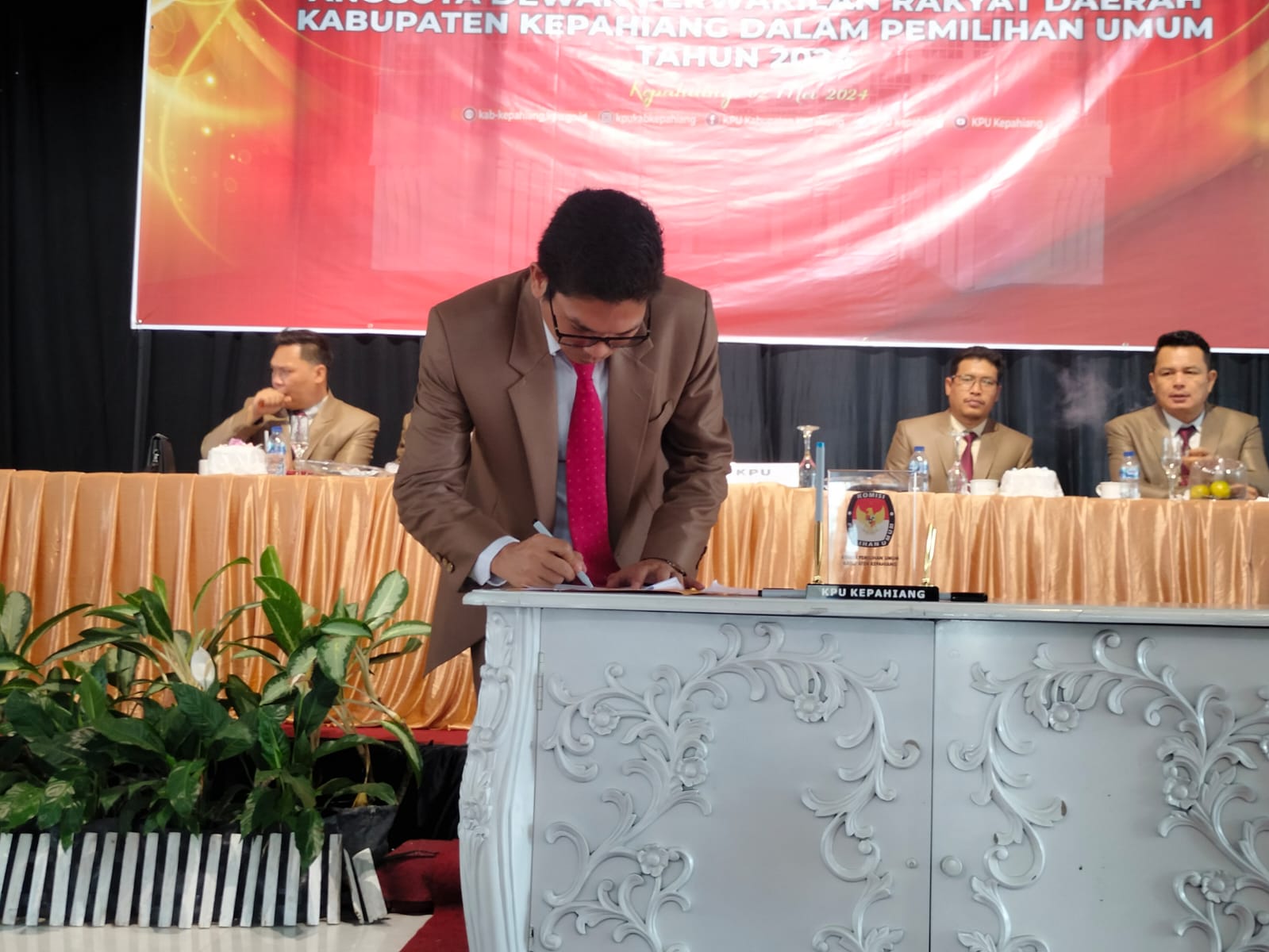 Resmi Ditetapkan KPU, Ini 25 Nama Anggota DPRD Kepahiang Terpilih 2024-2029