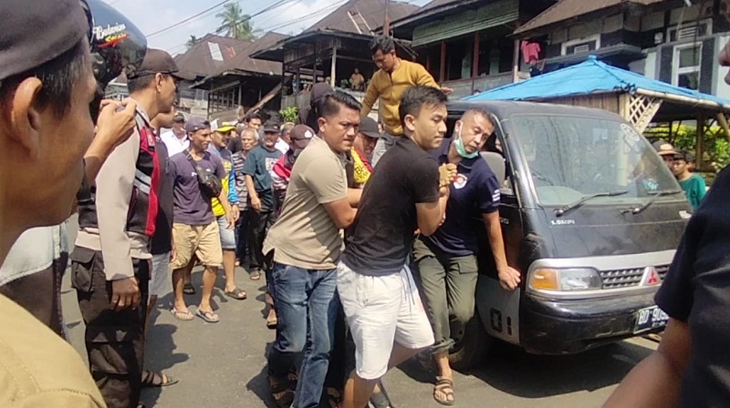 Baru Pindah Kependudukan, Suami Bunuh Istri di Kepahiang Sempat Minum Racun!