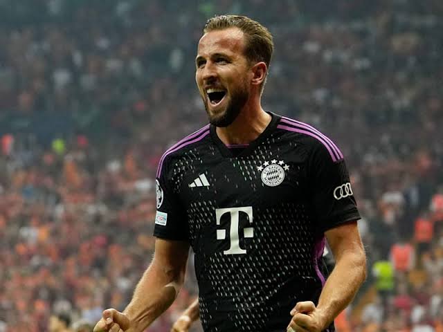 Menang 3 Gol Tanpa Balas, Bayern Munchen Rebut Tiket Perempat Final Dari Lazio!