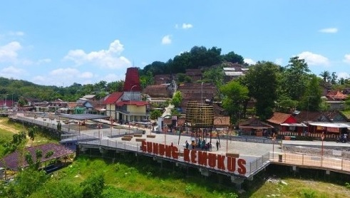 Cukup Hubungan Ranjang, Pesugihan Gunung Kemukus Mampu Berikan Kekayaan 7 Keturunan Tanpa Tumbal