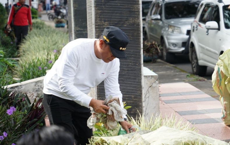 Bupati Kepahiang Intruksikan Wajib Gotong Royong Setiap Jumat