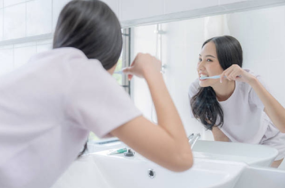 Berkaitan Menyikat Gigi, Ini Cara Sederhana Melindungi Kesehatan Jantung yang Gampang Dilakukan