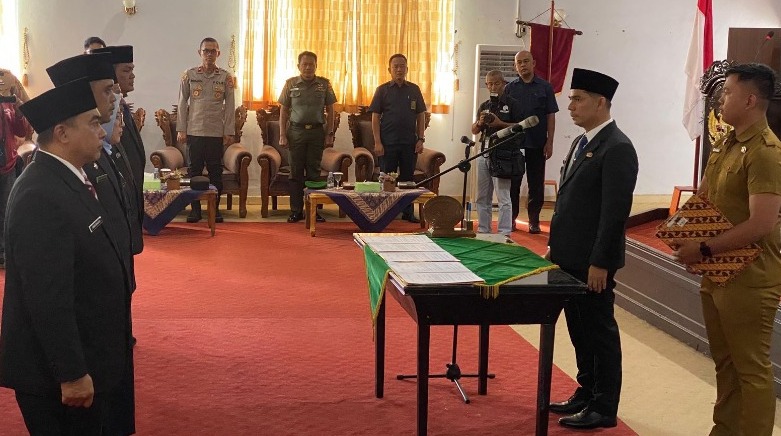 Sah! Orang Kepahiang Resmi Dilantik Jadi Sekda Rejang Lebong