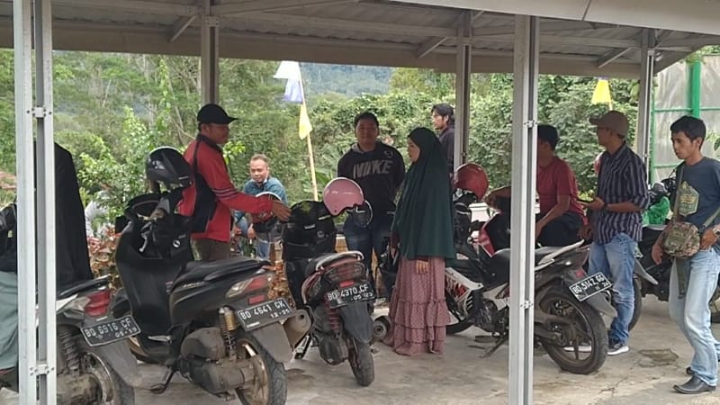 30 Bulan Tak Digaji Puluhan Mantan Karyawan PDAM Kepahiang Seruduk Kantor Ini