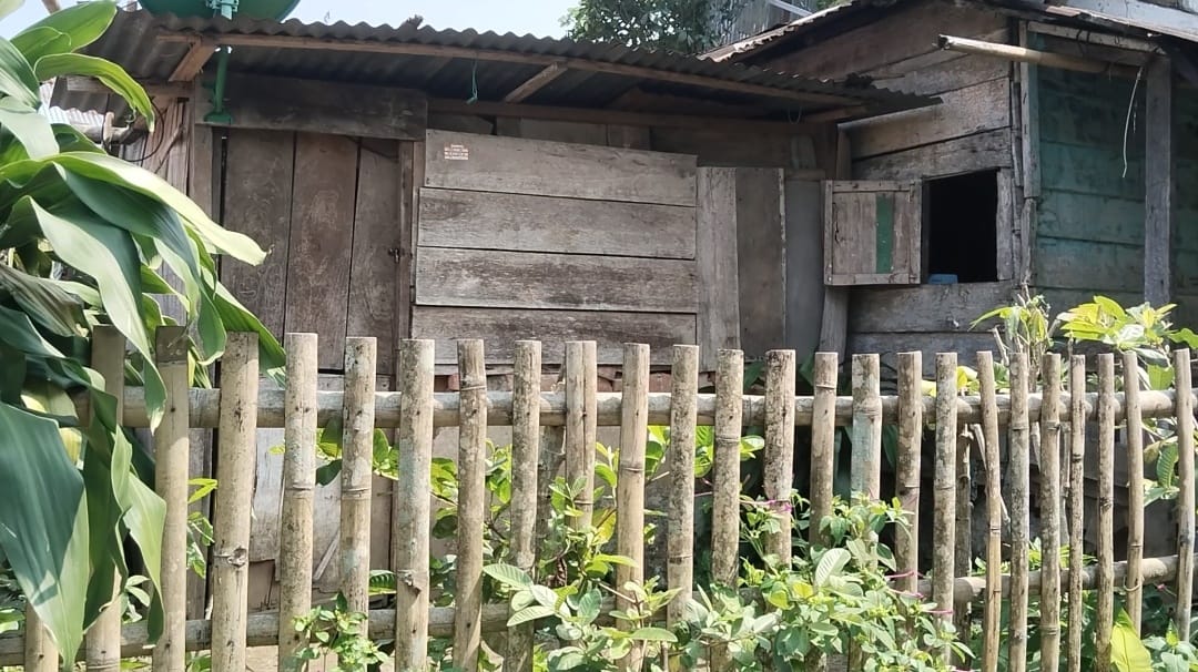 Sungguh Memilukan! Puluhan Tahun Tinggal di Gubuk Reyot, Warga Pusat Kota Kepahiang Ini Harapkan Uluran Tangan