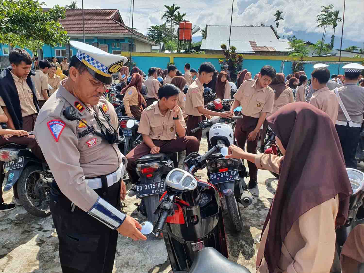 Catat! Pelajar SD dan SMP Dilarang Bawa Kendaraan ke Sekolah!