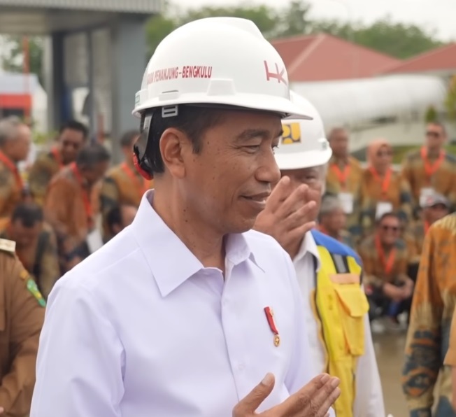 Termasuk Kepahiang, Presiden Jokowi Janjikan Dana Perbaikan Jalan Rp 400 Miliar Untuk 5 Kabupaten